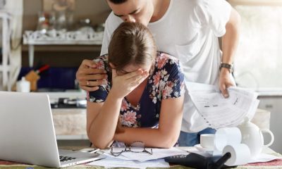couple-managing-budget-together-kitchen-1024x683-1