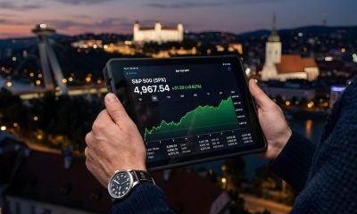 freepik_edit_a-closeup-shot-of-a-slovak-investors-hands-holding-1024x687-1